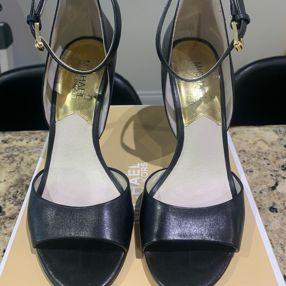 Michael Kors Black Leather Sandals - Picture 2 of 5